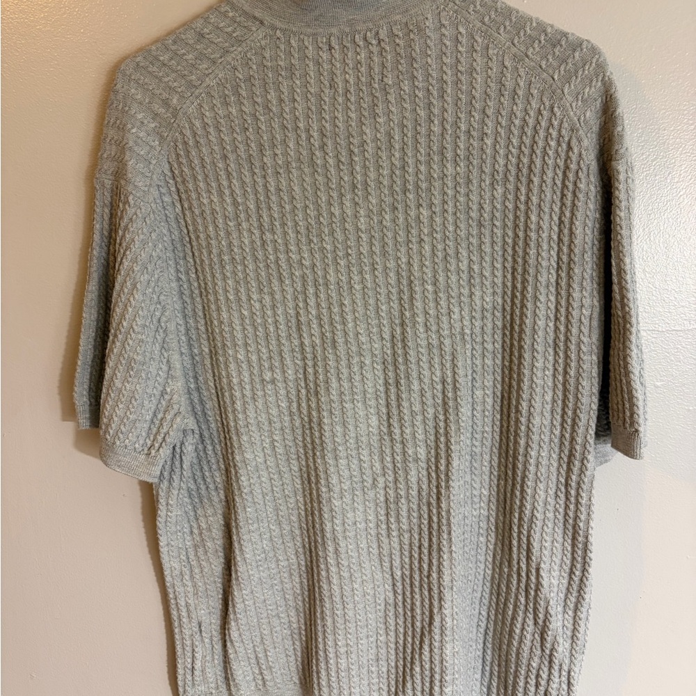 Abercrombie & Fitch Textured Gray Polo Shirt - Picture 2 of 9